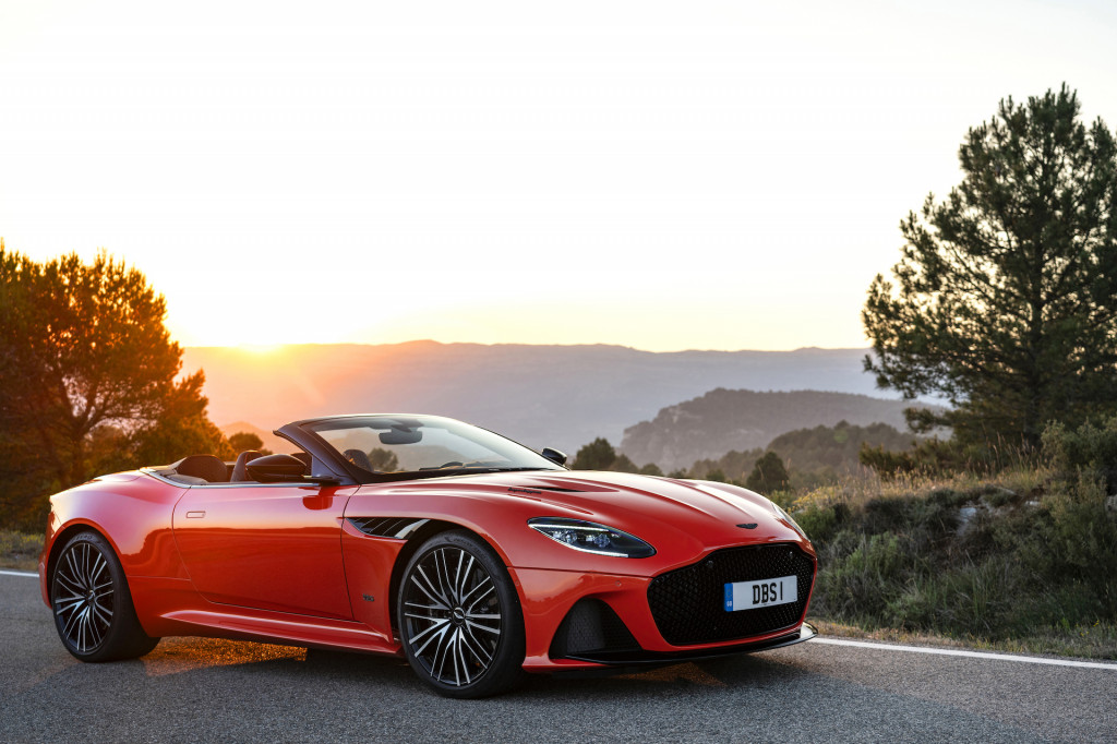 2020 Aston Martin DBS Superleggera Volante