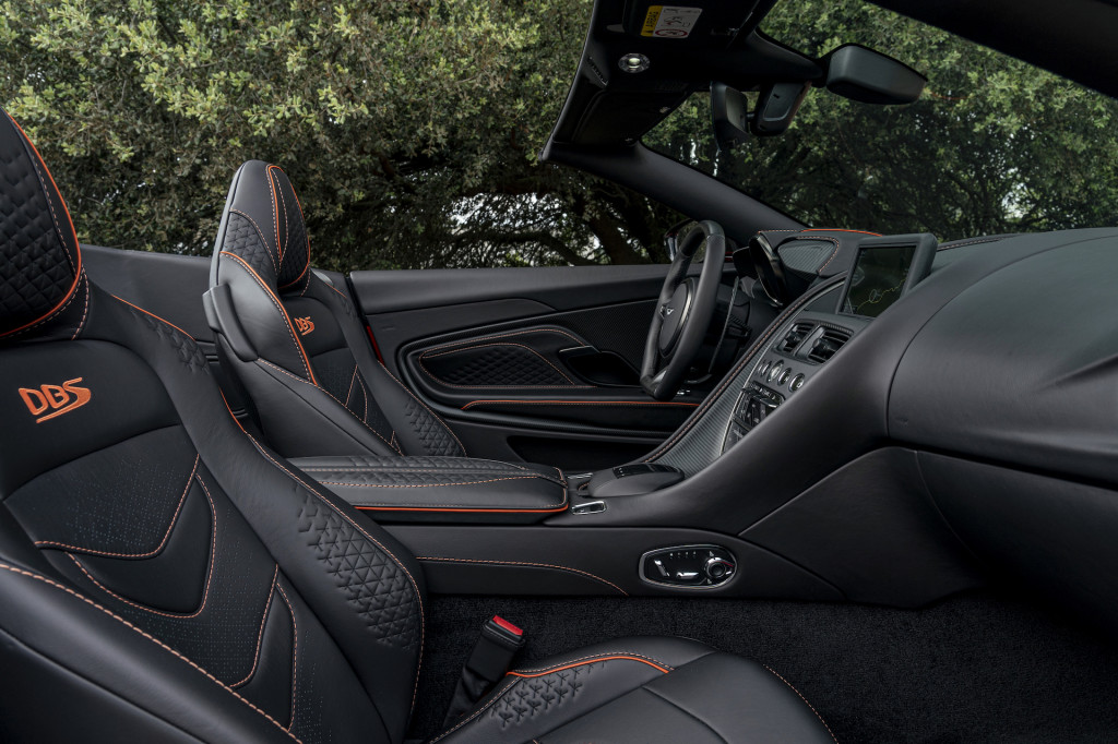 2020 Aston Martin DBS Superleggera Volante