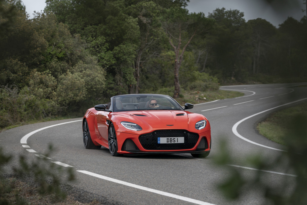 2020 Aston Martin DBS Superleggera Volante