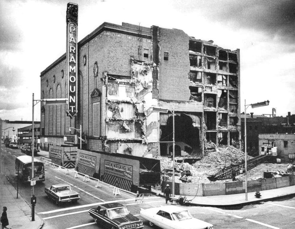 Paramount Theatre, Toledo; courtesy of the Toledo-Lucas County Public Library, obtained from http:// Paramount Theatre, Toledo; courtesy of the Toledo-Lucas County Public Library, obtained from http://