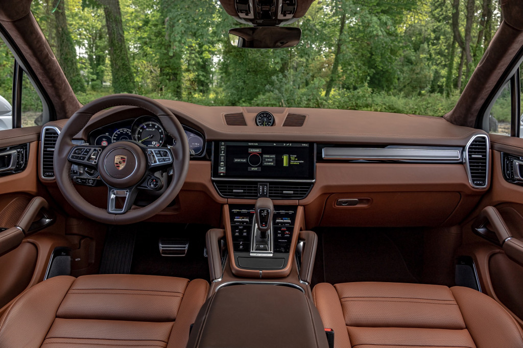 2020 Porsche Cayenne Turbo S E-Hybrid 2020 Porsche Cayenne Turbo S E-Hybrid
