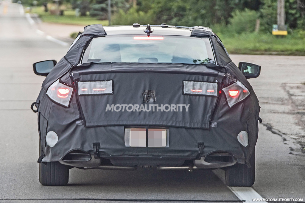 2021 Acura TLX spy shots - Photo credit: S. Baldauf/SB-Medien 2021 Acura TLX spy shots - Photo credit: S. Baldauf/SB-Medien