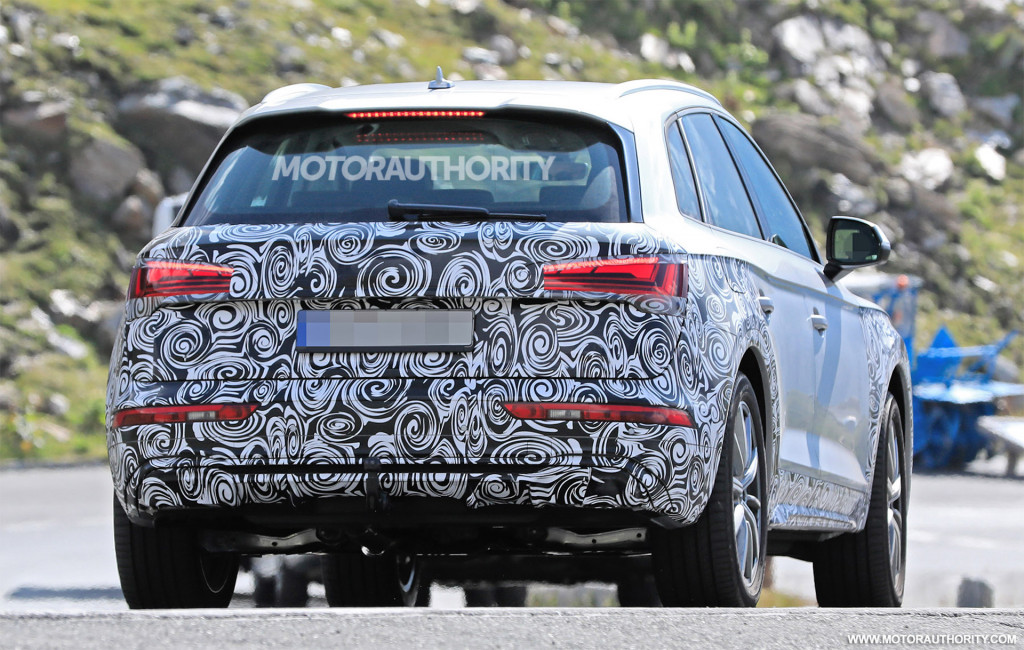 2021 Audi Q5 facelift spy shots - Photo credit: S. Baldauf/SB-Medien 2021 Audi Q5 facelift spy shots - Photo credit: S. Baldauf/SB-Medien