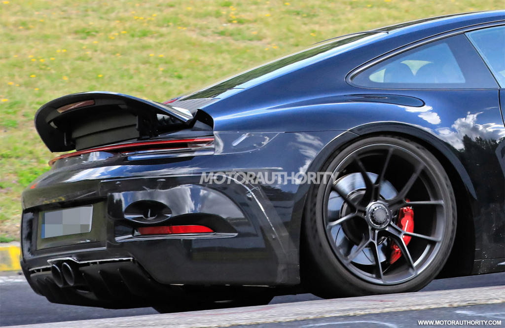2021 Porsche 911 GT3 Touring spy shots - Photo credit: S. Baldauf/SB-Medien