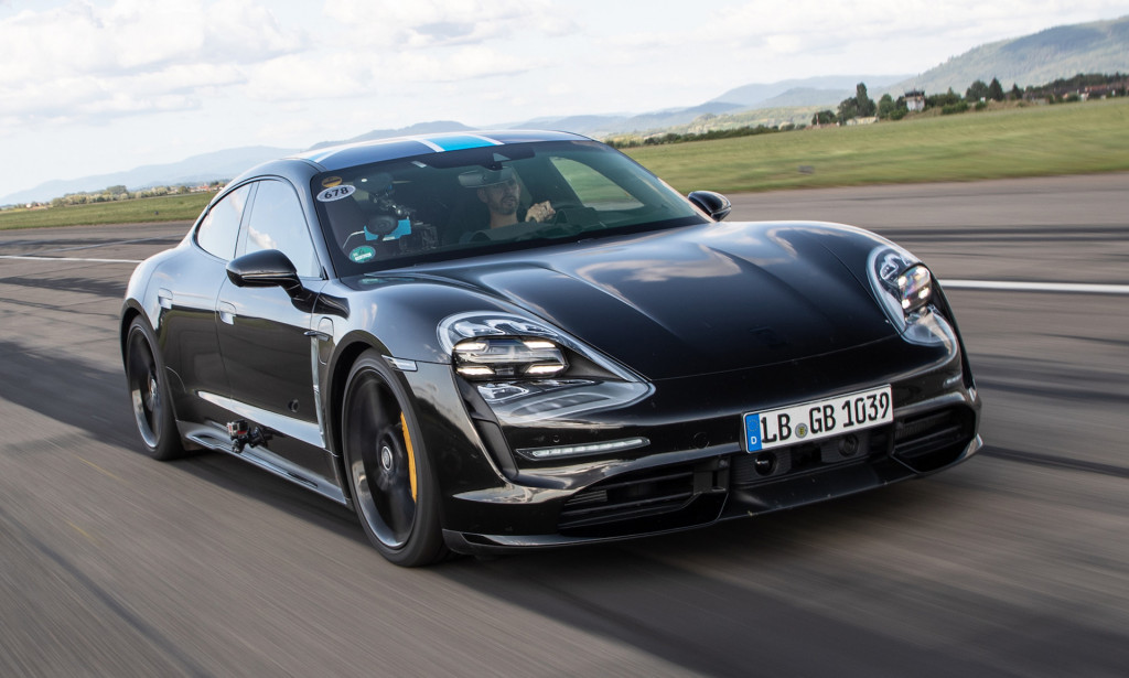 Porsche Taycan acceleration test