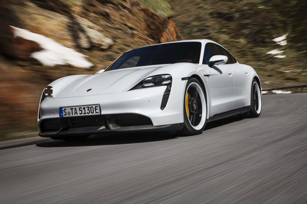2020 Porsche Taycan 2020 Porsche Taycan