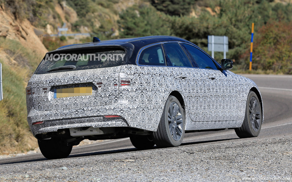 2021 Jaguar XF Sportbrake facelift spy shots - Photo credit: S. Baldauf/SB-Medien 2021 Jaguar XF Sportbrake facelift spy shots - Photo credit: S. Baldauf/SB-Medien