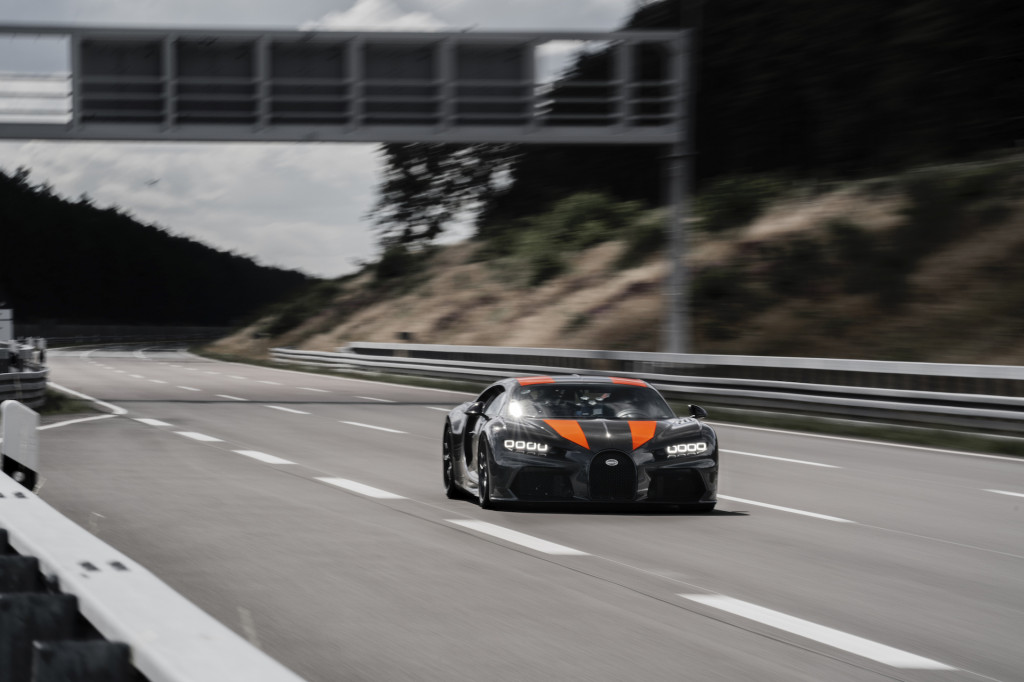 Bugatti Chiron production prototype derivative hits 300 mph