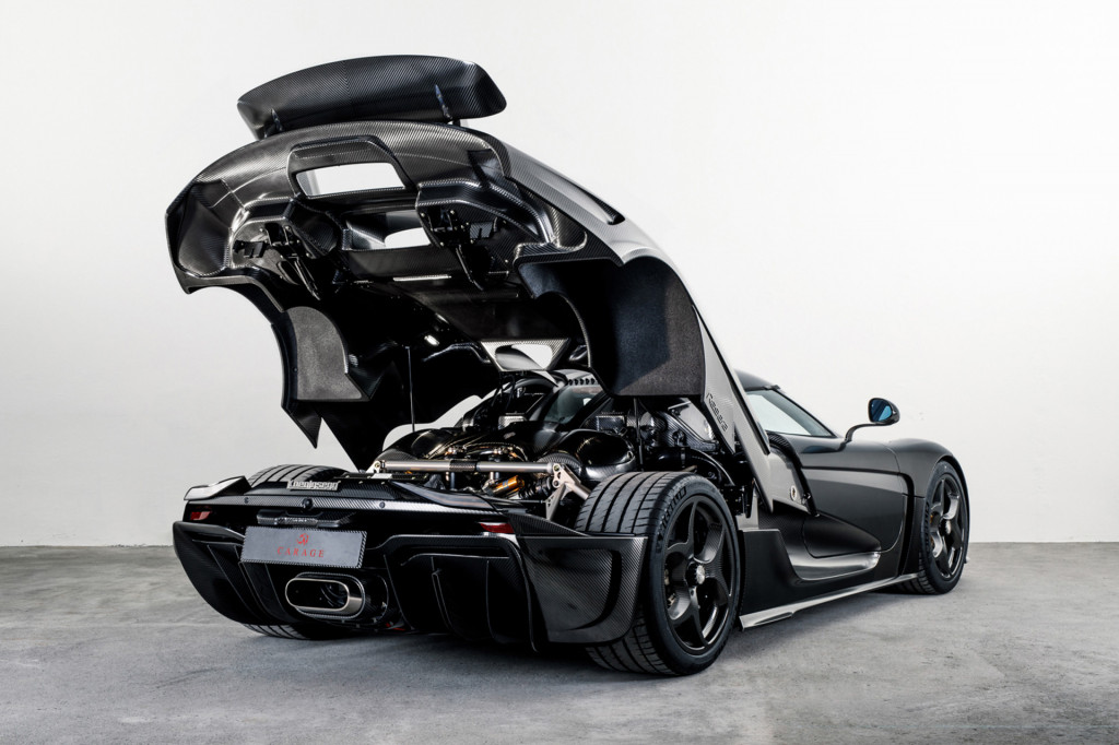 Koenigsegg Regera in bare carbon fiber - Image via Keno Zache Photography/Carage Koenigsegg Regera in bare carbon fiber - Image via Keno Zache Photography/Carage
