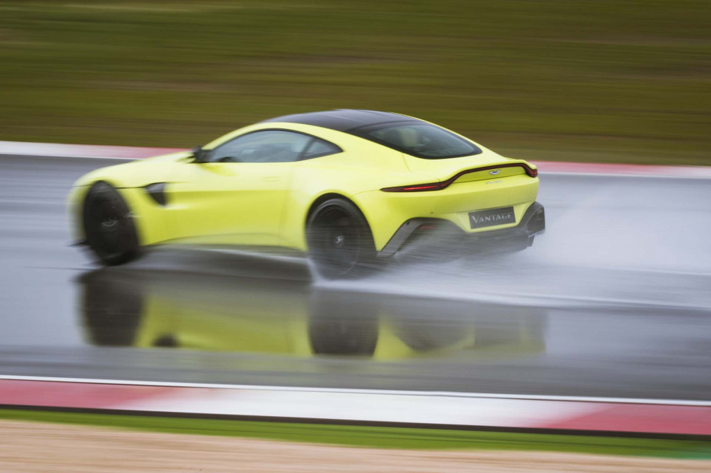 2019 Aston Martin Vantage first drive