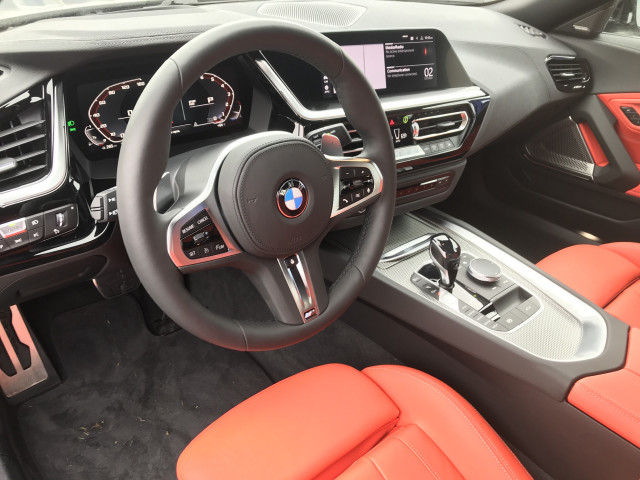 2020 BMW Z4 sDrive M40i interior