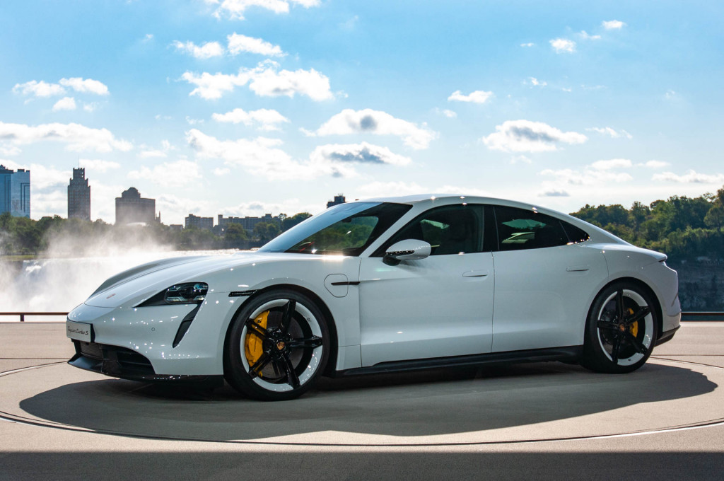 2020 Porsche Taycan live shots