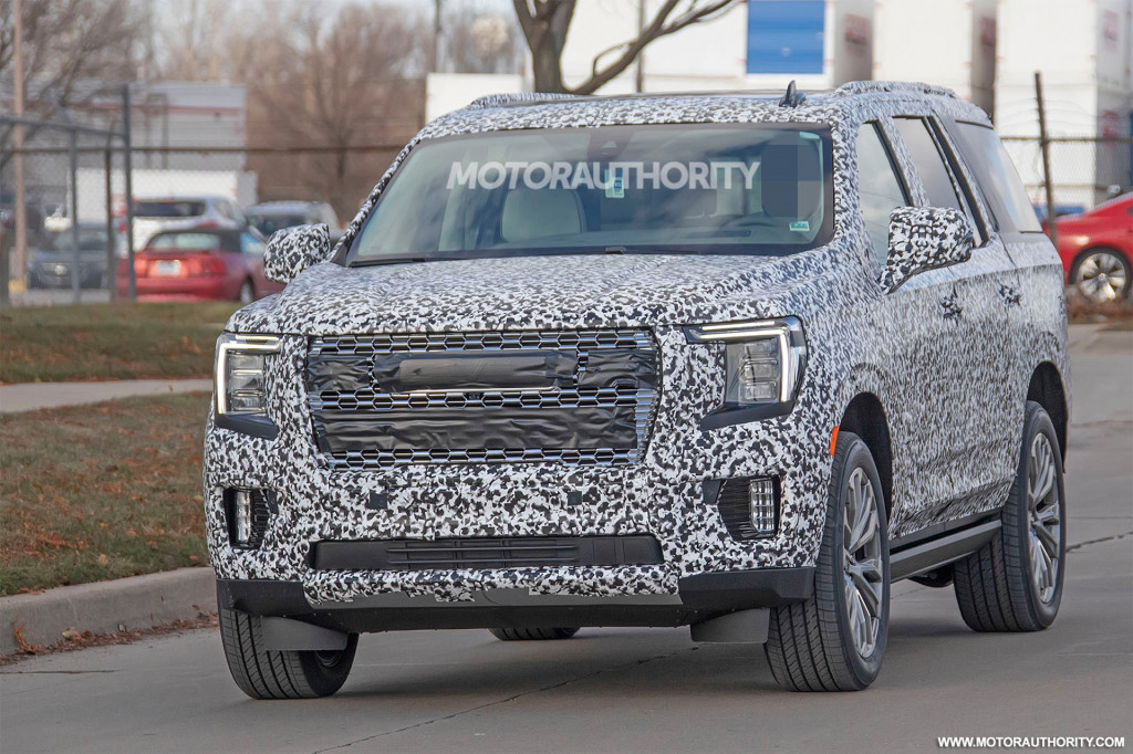 2021 GMC Yukon spy shots - Photo credit: S. Baldauf/SB-Medien 2021 GMC Yukon spy shots - Photo credit: S. Baldauf/SB-Medien