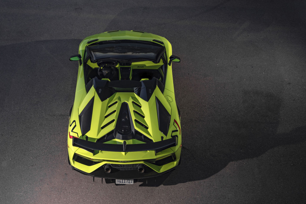2020 Lamborghini Aventador SVJ Roadster