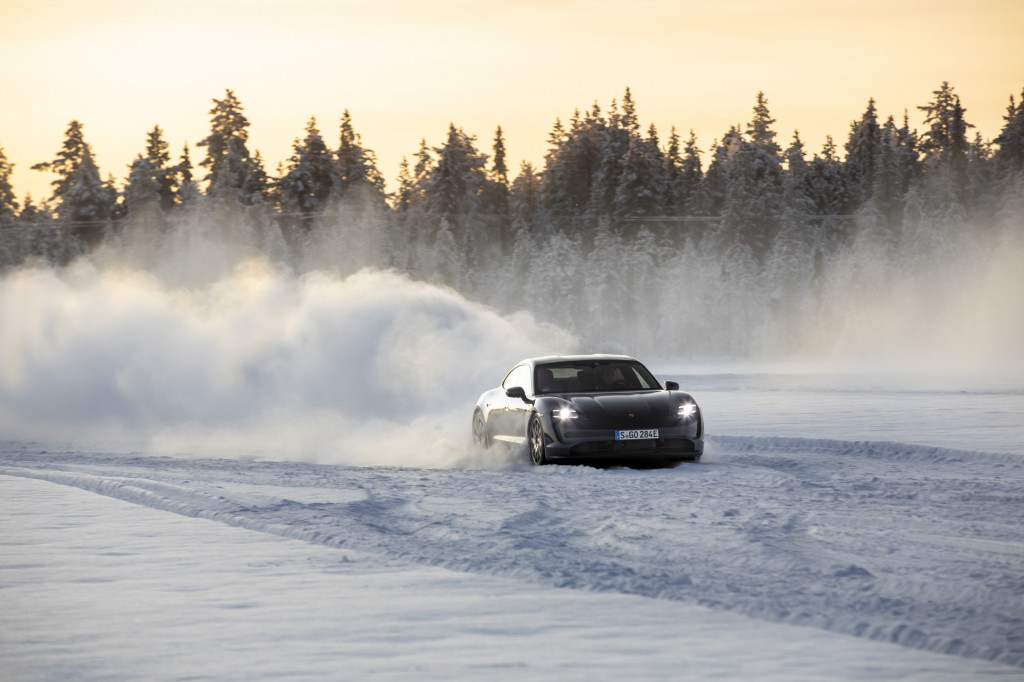 2020 Porsche Taycan 4S - Levi, Finland 2020 Porsche Taycan 4S - Levi, Finland