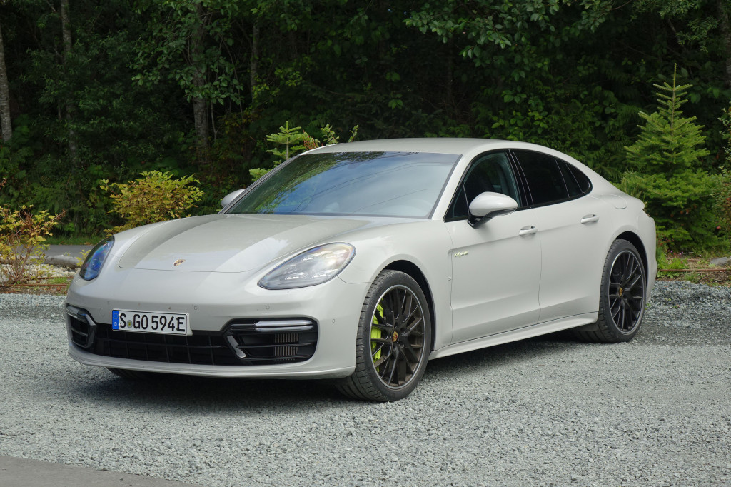 2018 Porsche Panamera Turbo S E-Hybrid 2018 Porsche Panamera Turbo S E-Hybrid