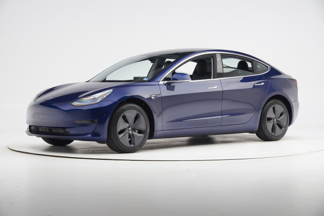 2019 Tesla Model 3 - IIHS side impact crash test 2019 Tesla Model 3 - IIHS side impact crash test