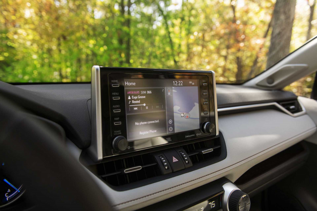 2019 Toyota RAV4 Hybrid - Best Car To Buy 2020