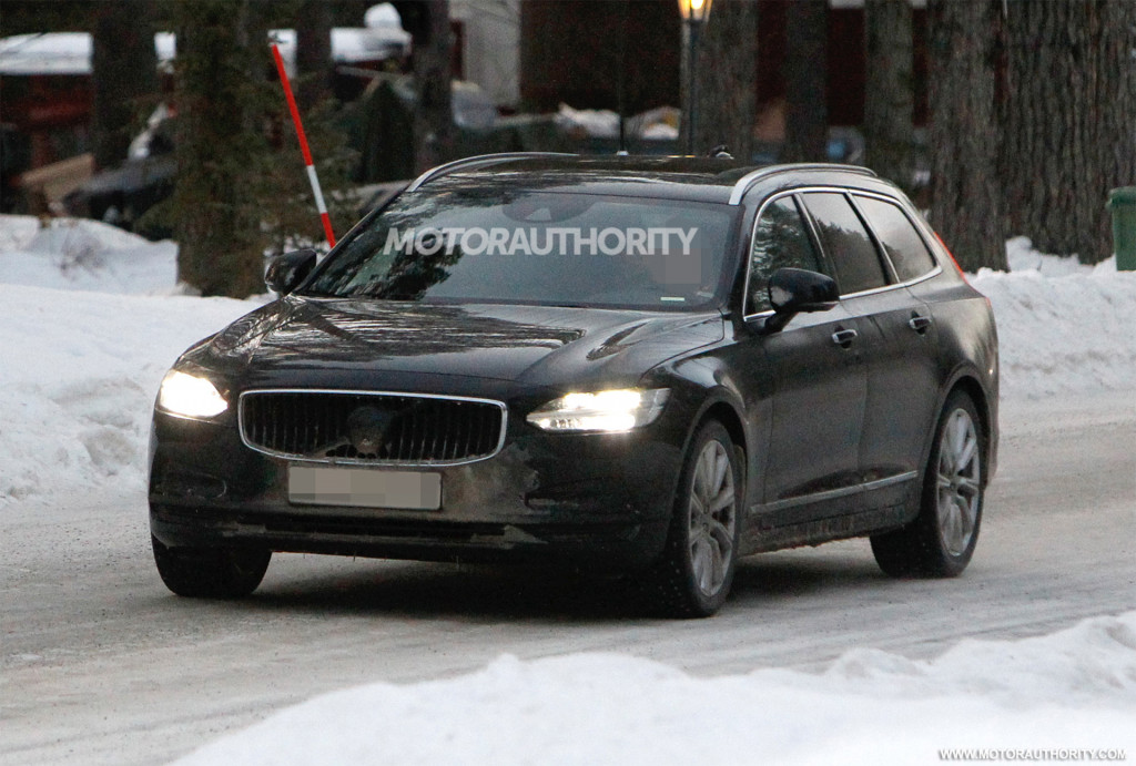 2021 Volvo V90 facelift spy shots - Photo credit: S. Baldauf/SB-Medien 2021 Volvo V90 facelift spy shots - Photo credit: S. Baldauf/SB-Medien