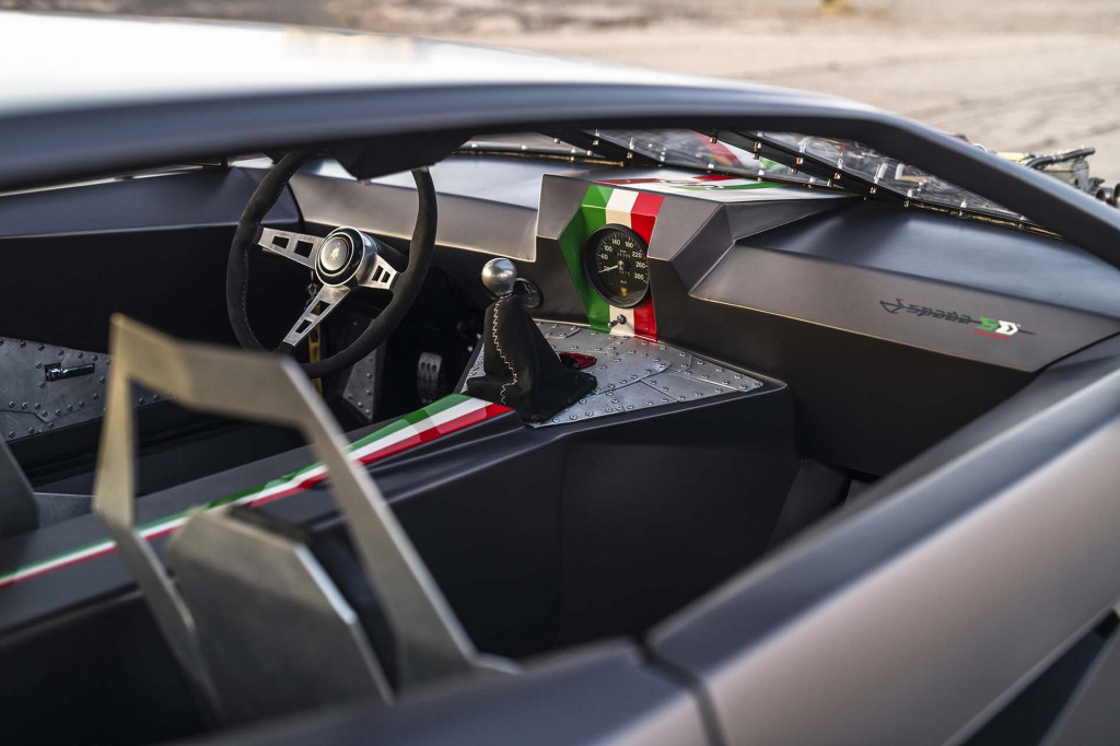 1968 Lamborghini Espada hot rod, photos by Alex Bellus Photography Canada and went to