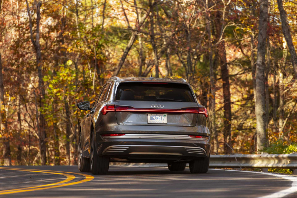 2019 Audi E-Tron - Best Car To Buy 2020