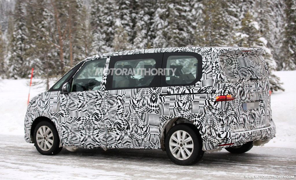 2021 Volkswagen Transporter (T7) spy shots - Photo credit: S. Baldauf/SB-Medien