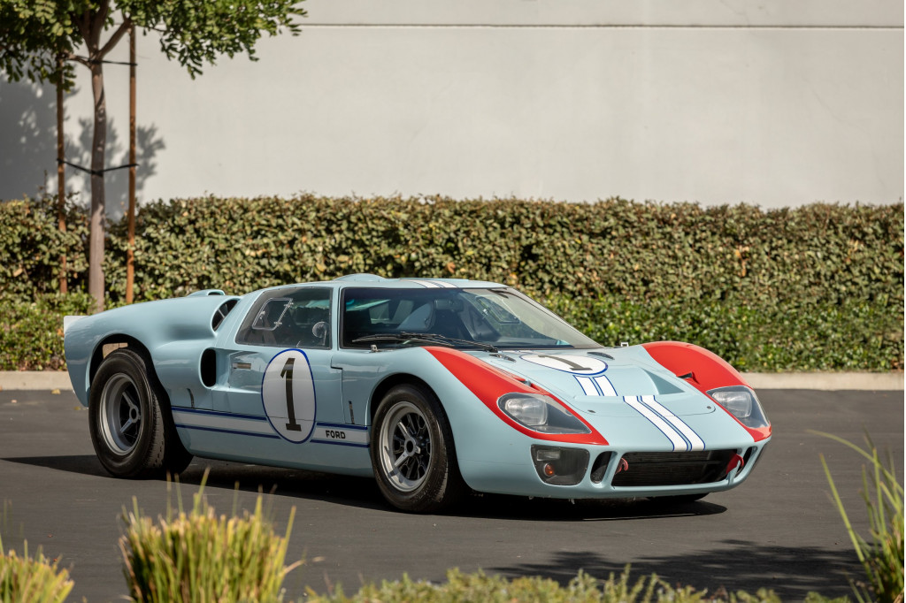 Cinema Cars | Superformance