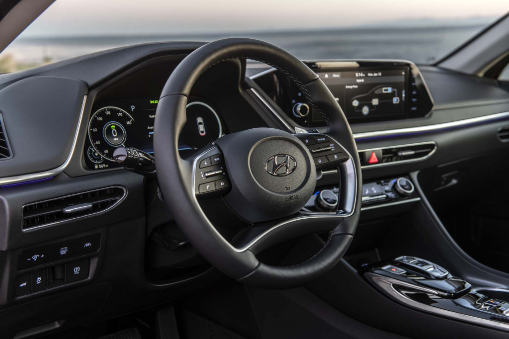 2020 Hyundai Sonata Hybrid