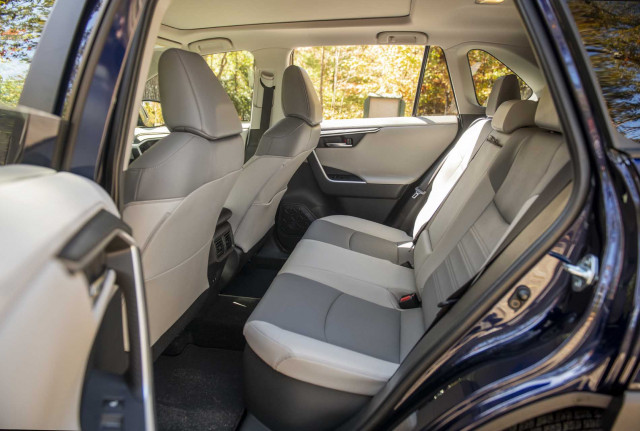 2019 Toyota RAV4 Hybrid - Best Car To Buy 2020 2019 Toyota RAV4 Hybrid - Best Car To Buy 2020