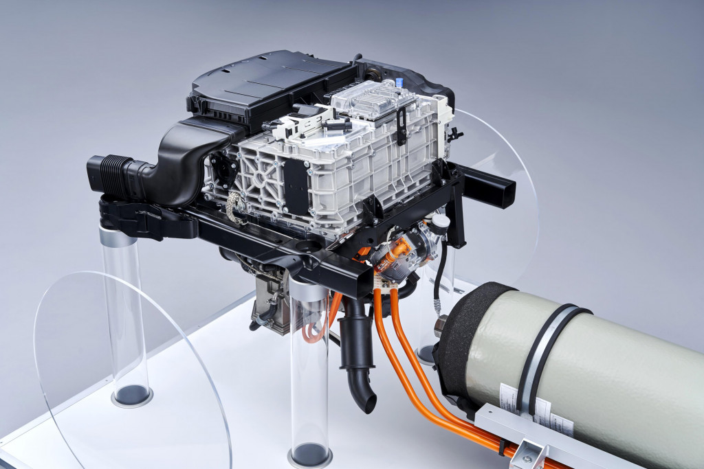 BMW hydrogen-electric powertrain