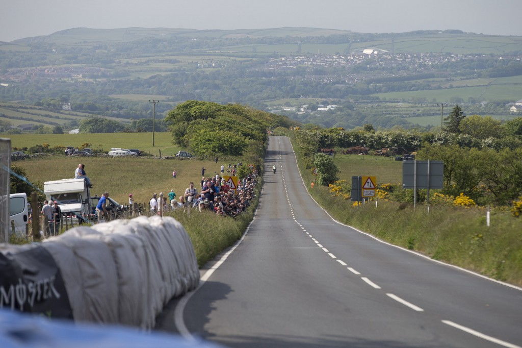 Isle of Man TT 2015 and ride-along with Mark Higgins