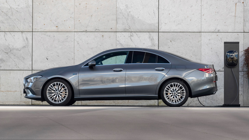 Mercedes-Benz CLA250e