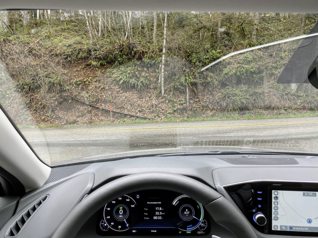 2020 Hyundai Sonata Hybrid first drive - reflection issue