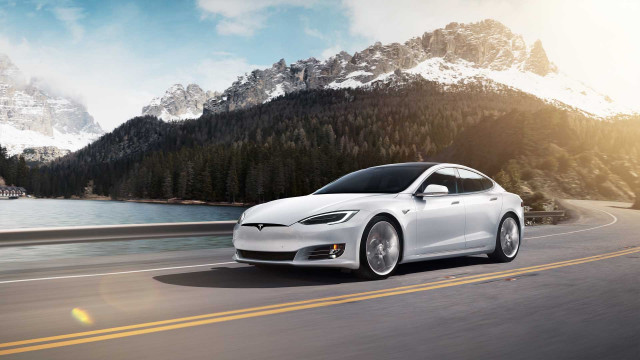 2020 Tesla Model S