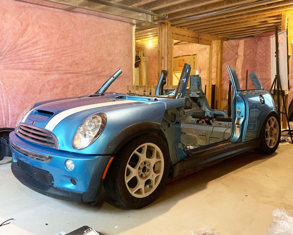 Brent Cheney's 2005 Mini Cooper S racing simulator build Brent Cheney's 2005 Mini Cooper S racing simulator build