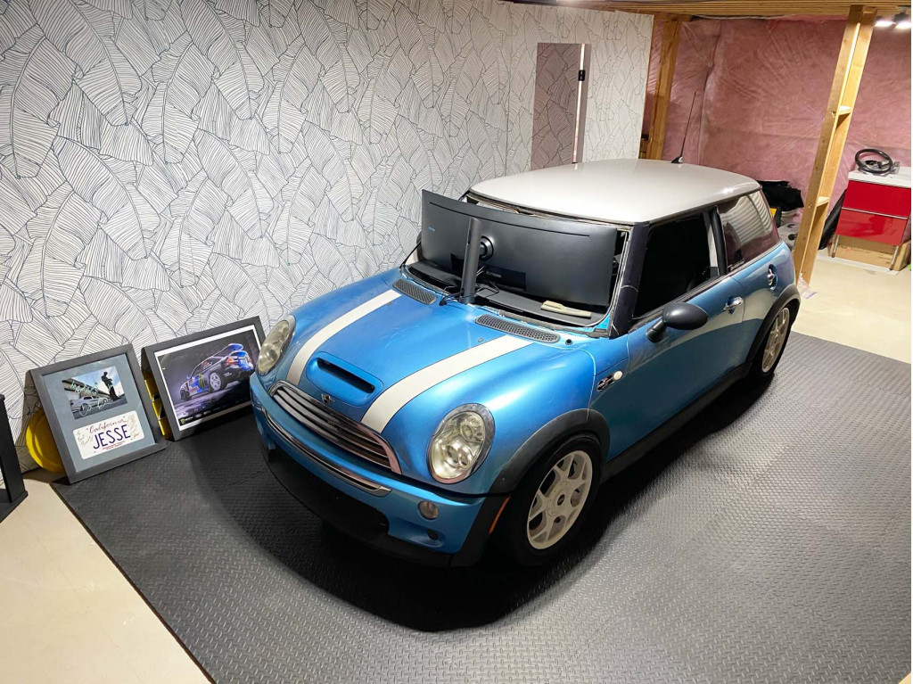 Brent Cheney's 2005 Mini Cooper S racing simulator build Brent Cheney's 2005 Mini Cooper S racing simulator build