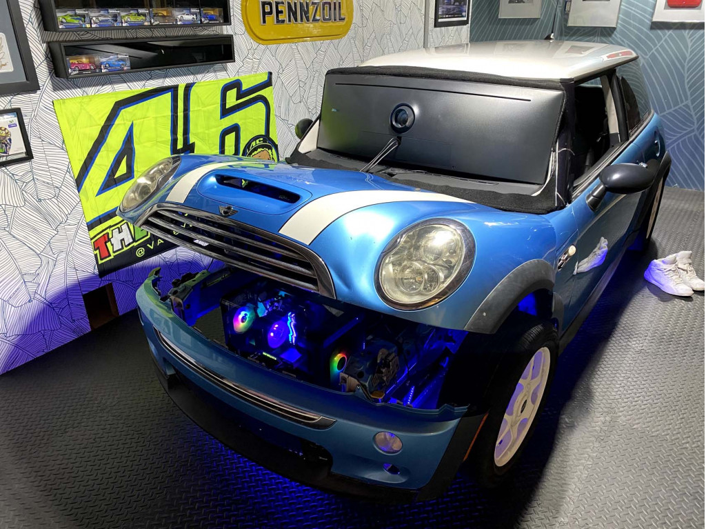 Brent Cheney's 2005 Mini Cooper S racing simulator build Brent Cheney's 2005 Mini Cooper S racing simulator build
