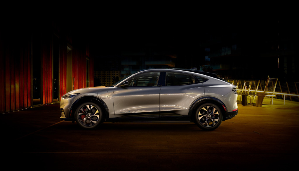 2021 Ford Mustang Mach-E