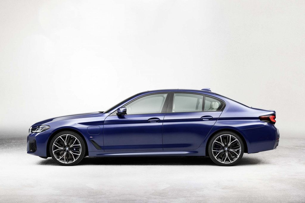 2021 BMW 5-Series