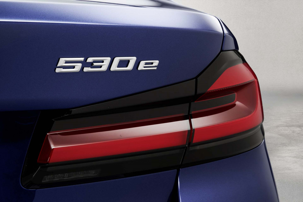 2021 BMW 5-Series 2021 BMW 5-Series