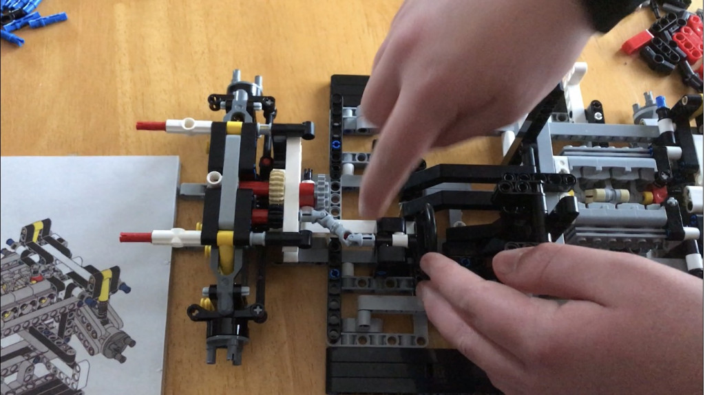 Lego Technic Porsche 911 RSR