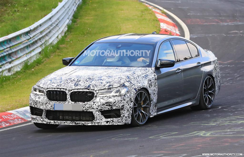 2021 BMW M5 CS spy shots - Photo credit: S. Baldauf/SB-Medien