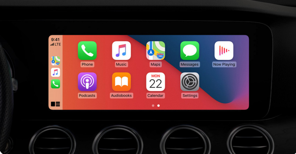 Apple CarPlay iOS 14