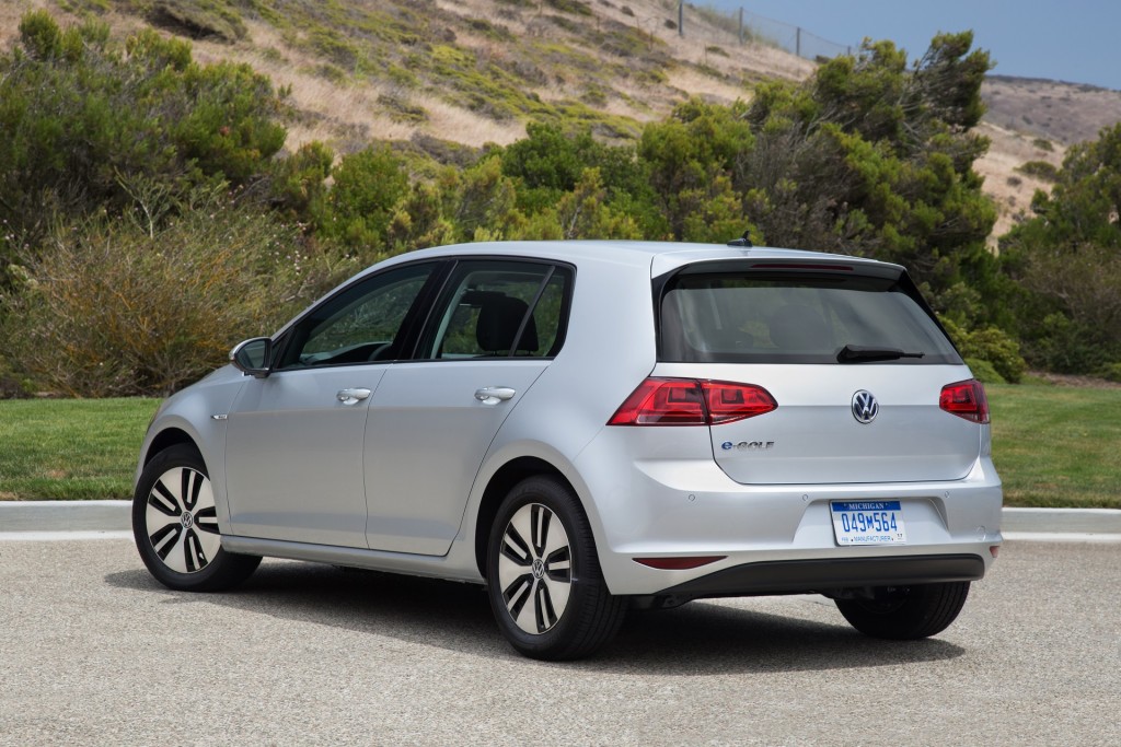 2017 Volkswagen e-Golf