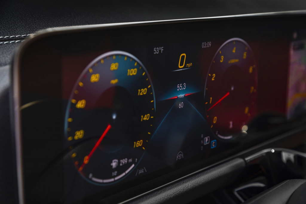 2021 Mercedes-Benz GLA 250