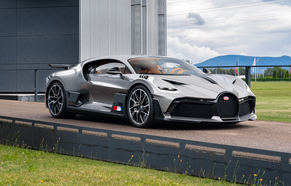 Bugatti Divo customer deliveries begin - August 2020