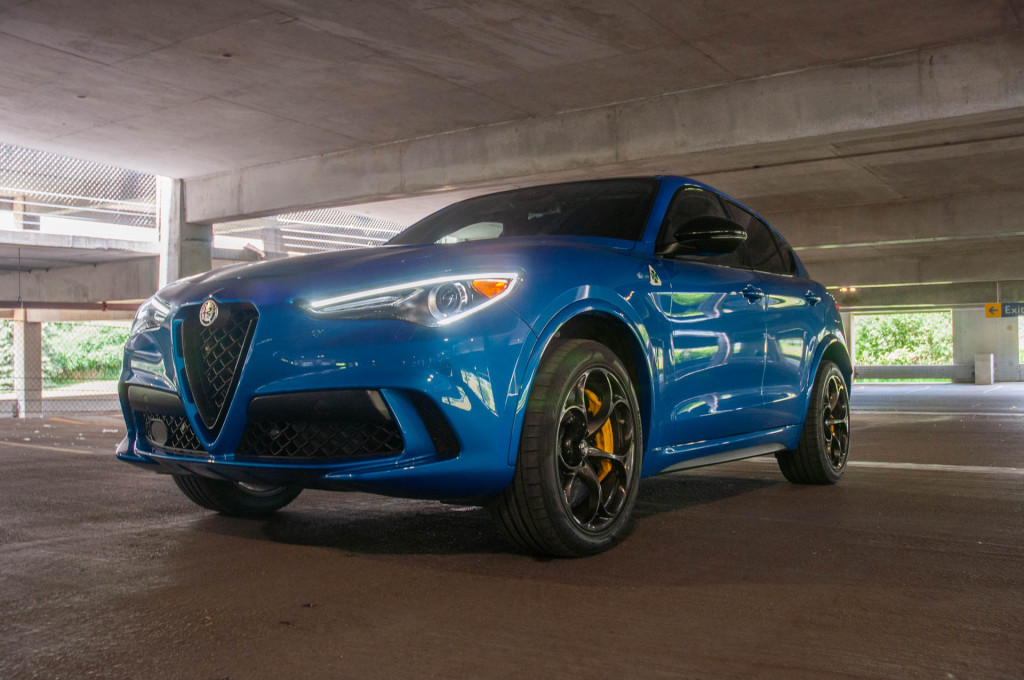 2020 Alfa Romeo Stelvio Quadrifoglio 2020 Alfa Romeo Stelvio Quadrifoglio