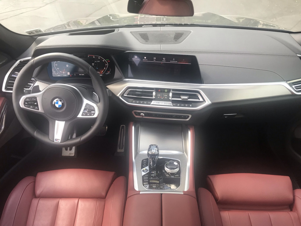 2020 BMW X6 M50i