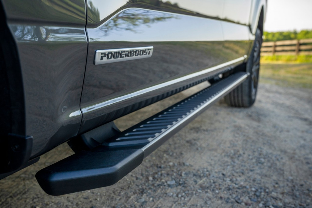 2021 Ford F-150 PowerBoost hybrid