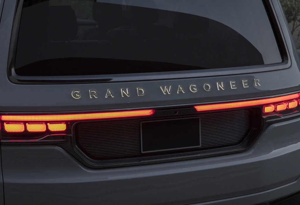 Jeep Grand Wagoneer Concept